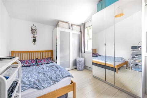 2 bedroom house for sale, Buxton Mews, London, SW4