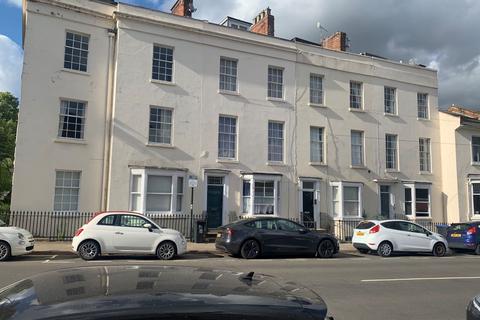 1 bedroom apartment for sale, Flat 2, 17 Portland Place East, Leamington Spa, Warwickshire, CV32 5ES