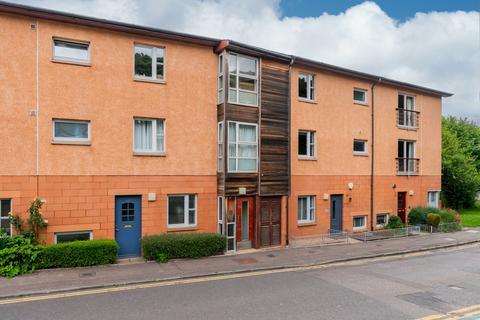 2 bedroom flat for sale, Willowbrae Road, Edinburgh EH8