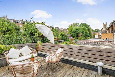 44 Woodland Hill, London, SE19 1NY