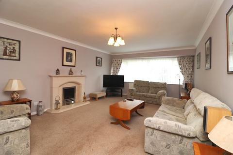 101 Trimingham Drive, Bury, BL8 1EL