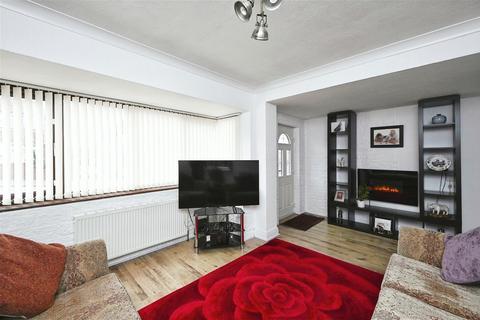 3 bedroom detached house for sale, West Bank Avenue, Mansfield NG19