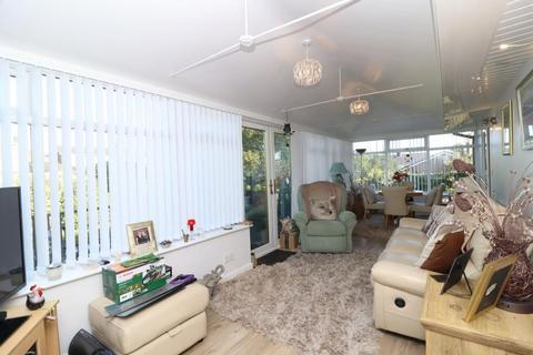 10 Adlington Close, Bury, BL8 2HS