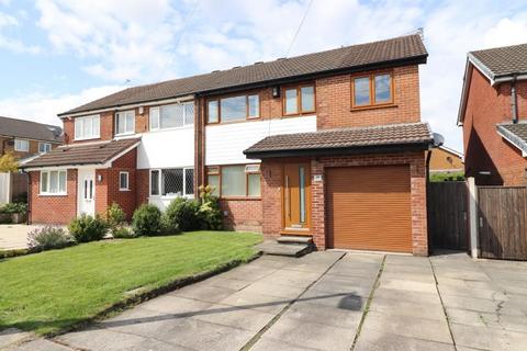 39 Haslam Hey Close, Bury, BL8 2LB
