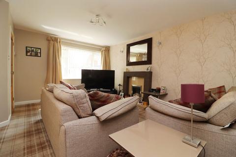 39 Haslam Hey Close, Bury, BL8 2LB