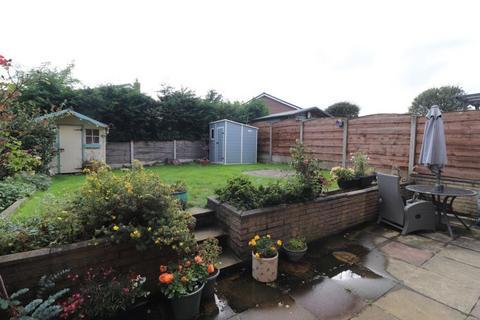 52 Haslam Hey Close, Bury, BL8 2LB
