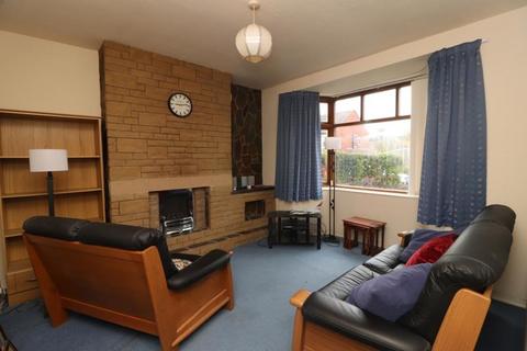 16 Wingate Drive, Whitefield, Manchester, M45 7QY