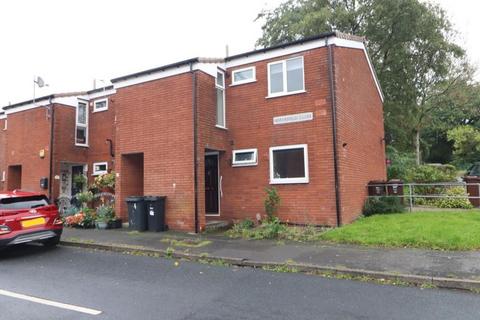 2 bedroom flat for sale, Waterfield Close, Bury BL9