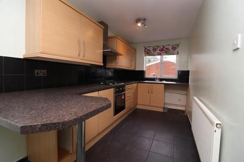 2 bedroom flat for sale, Waterfield Close, Bury BL9