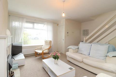 63 Clitheroe Drive, Bury, BL8 2JU