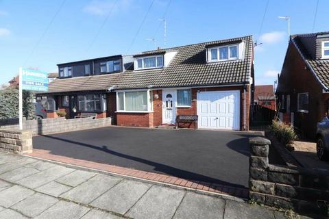 10 Edgworth Drive, Bury, BL8 2EB