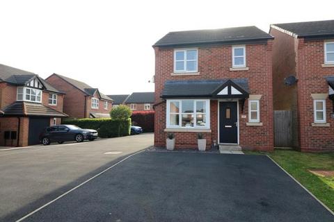 3 bedroom detached house for sale, Connaught Avenue, Manchester M26