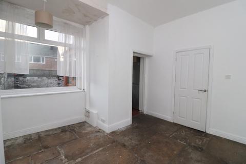 2 bedroom terraced house for sale, Holcombe Road, Bury BL8