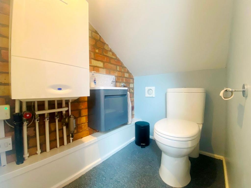 Loft room wc