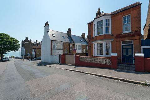 4 bedroom detached house for sale, Thanet Road, Ramsgate, CT11