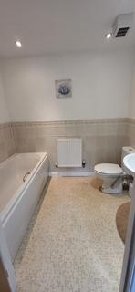 2 bedroom flat to rent, Upperbrook Court, Burnley, BB12