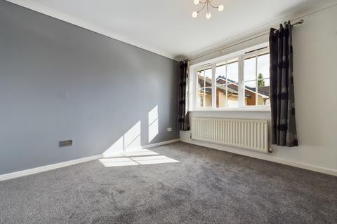 2 bedroom terraced house to rent, Firestone Close, Leicester