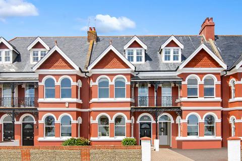 6 bedroom terraced house for sale, Brighton Road, Worthing, BN11 2EU