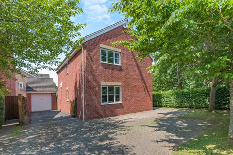 4 bedroom detached house for sale, Kingswood Road, Monmouth