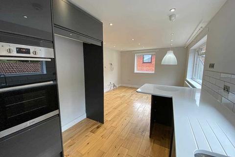3 bedroom apartment for sale, Corfe Mullen, Wimborne BH21