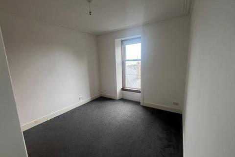 2 bedroom flat to rent, Gibson Terrace, Dundee, DD4