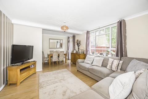 3 bedroom flat for sale, Ricardo Street, London E14