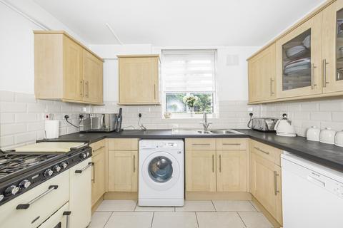 3 bedroom flat for sale, Ricardo Street, London E14