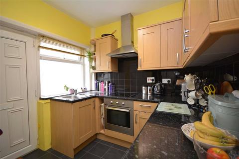 2 bedroom semi-detached house for sale, Calverley Moor Avenue, Pudsey, Leeds