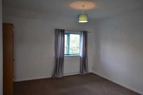 3 bedroom flat to rent, Newholme Estate, Wingate, County Durham