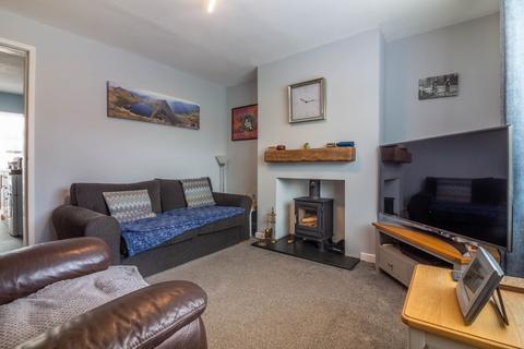 2 bedroom terraced house for sale, 12 Sandgate, Kendal