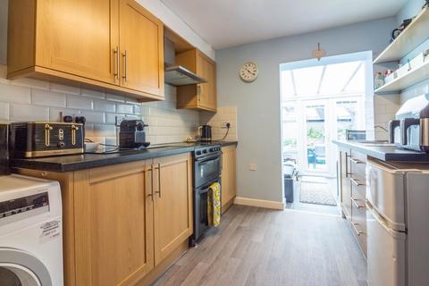 2 bedroom terraced house for sale, 12 Sandgate, Kendal