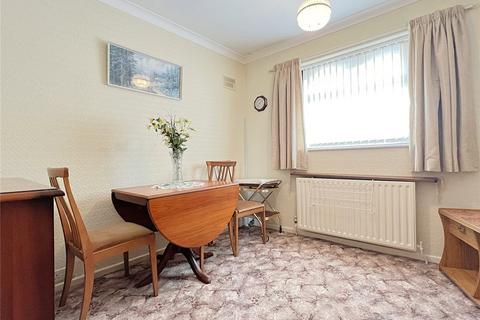 44 Kings Drive, Bradford, BD2 1PX