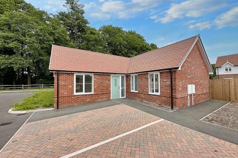 2 bedroom bungalow for sale, Beechen Row, Grayshott, Hindhead, Hampshire