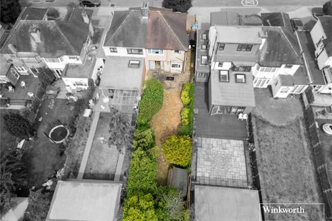 29 Waltham Avenue, London, NW9 9SH