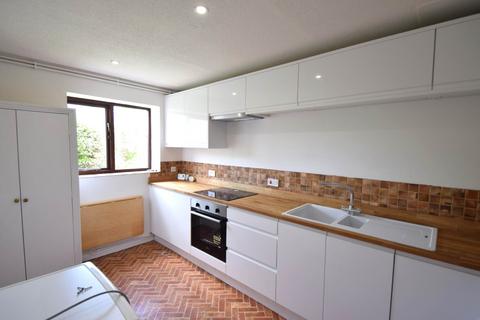 3 bedroom end of terrace house for sale, Crown Lane, Wallingford