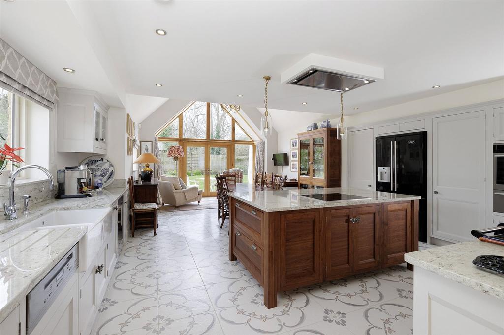 Kitchen/Dining