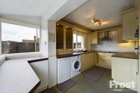 46 Goffs Road, Ashford, TW15 1PE