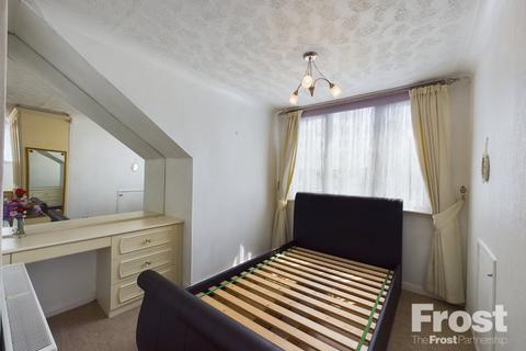 46 Goffs Road, Ashford, TW15 1PE
