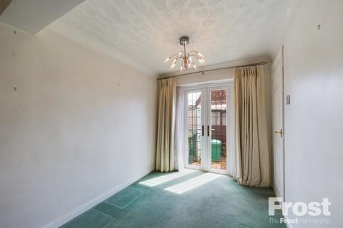 46 Goffs Road, Ashford, TW15 1PE