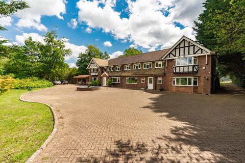 8 bedroom detached house for sale, Forest Road, Bracknell, RG42