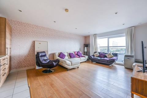 2 bedroom flat for sale, This Space, Nine Elms, London, SW8