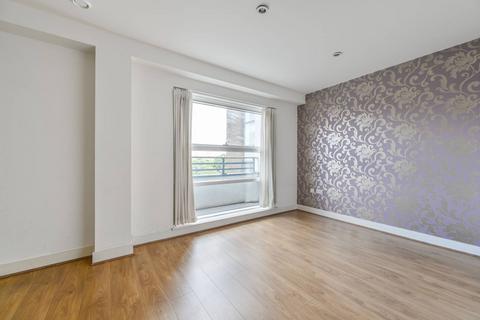 2 bedroom flat for sale, This Space, Nine Elms, London, SW8