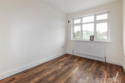 4 bedroom house to rent, Hadley Gardens, Southall, Middlesex
