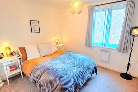 2 bedroom flat to rent, Heritage Way, Gosport PO12