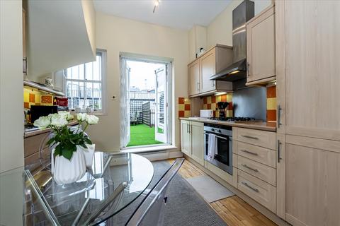 2 bedroom maisonette for sale, Napier Road, London, W14