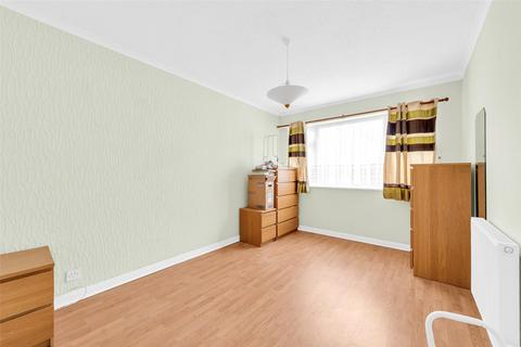 27 Pinnacle Hill, Bexleyheath, DA7 6AQ