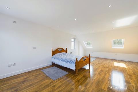 4 bedroom semi-detached house for sale, Whitchurch Lane, Middlesex HA8