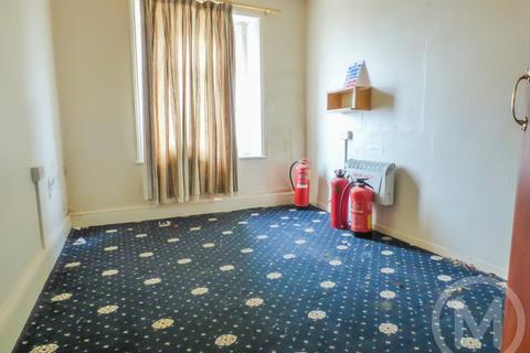 8 Derby Road, Blackpool, FY1 2JF