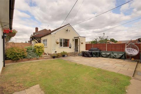 5 bedroom end of terrace house for sale, Hoe Lane, Enfield, EN1