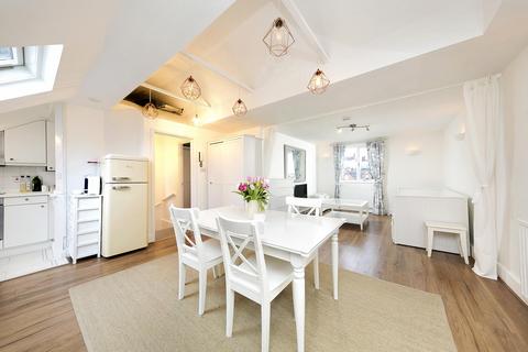 1 bedroom flat to rent, Onslow Road, Richmond